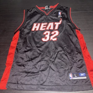 Shaquille O’Neal Youth Miami Heat Reebok NBA Jersey Size Large - Picture 1 of 3