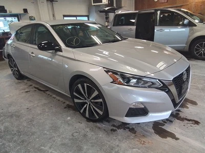 Bolsa de aire Nissan Altima 2019-2021 para pasajero delantero Foto 1 de 4