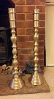 Par 27 "Alto Vintage Mid-Century Solid Brass Candlestick Fireplace Altar Foto 1 de 4