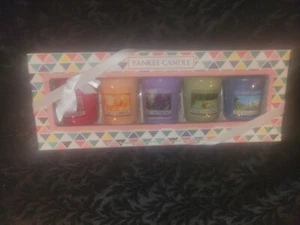 NEW Yankee Candle 5 Votive Sampler Candle Boxed 2015 Summer Gift Set - Picture 1 of 2