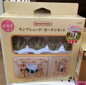 Sylvanian Families lamp shade curtain set calico critters Epoch Japan 40296801 - Picture 1 of 3