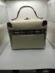 Tango Bag Train Case Cream Leather Silver Latches - Picture 1 of 8