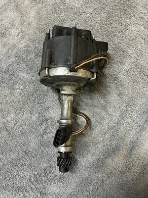 1103470 GM Buick V6 HEI Distribuidor con Control Electrónico de Chispas OEM Foto 1 de 4