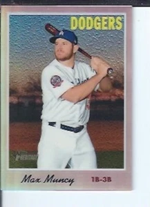 Max Muncy Topps Heritage Chrome  Refractor #ed / 570 - Picture 1 of 1