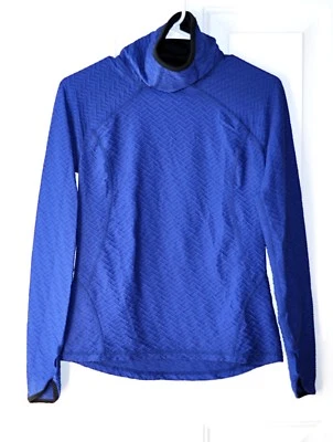 Top deportivo de manga larga Lucy azul texturizado ventilado para correr agujeros para el pulgar talla S Foto 1 de 4