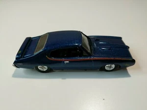 RACING CHAMPIONS 1/64 SCALE 69 PONTIAC GTO JUDGE - Picture 1 of 6