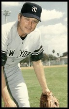 1986 TCMA New York Yankees Postcards Joe Niekro #10