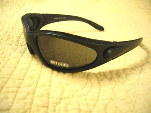 Occhiali Moto Antiappannamento Occhiali da Sole Biker Occhiali da Sole Schiuma Imbottitura Occhi 6268AF - Foto 1 di 9