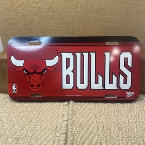 1990’s Chicago Bulls Logo NBA Plastic License Plate Team Collectable Gift - Picture 1 of 5