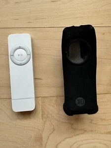 Apple iPod Shuffle (1st Generation) White 512MB Untested - Picture 1 of 7