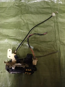 RANGE ROVER P38 1995-2001 MK2 FAHRERSEITE OS TÜRMECHANIK HINTEN 5-POLIG - Bild 1 von 2