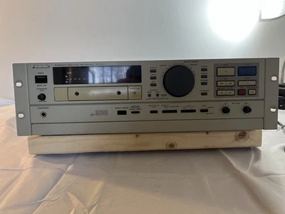Panasonic SV-3800 Professional DAT Digital Audio Recorder/Player Works - Image 1 of 4