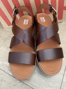 Sandalias Fitflop UK 7 pilares con correa trasera de cuero marrón chocolate - Imagen 1 de 16