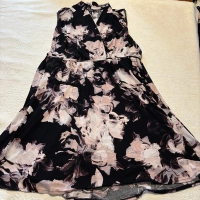 NUEVO Vestido Simply Vera Wang Mujer Floral Acuarela Crepé Negro Sin Mangas L Foto 1 de 4
