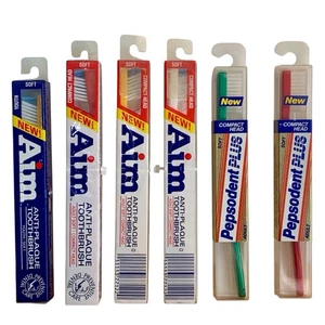Vintage Toothbrushes Aim and Pepsodent Plus LOT OF 6 New Sealed Hard Cases - Picture 1 of 6