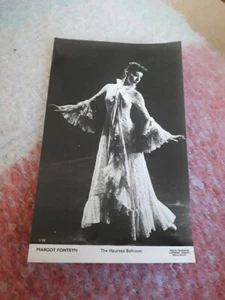 BALLET postcard-size photo MARGOT FONTEYN. THE HAUNTED BALLROOM ( Mandinian. ) - Picture 1 of 3
