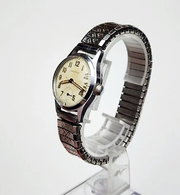 Unisex Vintage 40's Watch WALTHAM Cal.6/0-C. Manual Wind. Midsize - Image 1 of 4