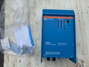 Victron Skylla-i Battery Charger SK1024100000 - Picture 1 of 4