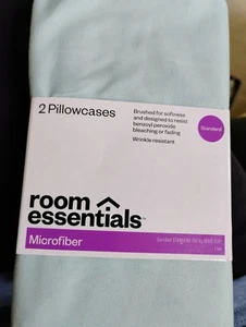 Room Essentials Microfiber Standard 2 Pillowcases 20"×30" Lt. Mint New! S1 - Picture 1 of 2