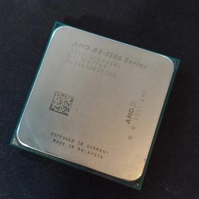 Procesador AMD A8-5500 Series 3,2 GHz cuatro núcleos (AD55000KA44HJ) probado funcionando  Foto 1 de 2