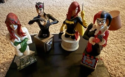Bustos Mujeres del Universo DC Usados - Lote Foto 1 de 3