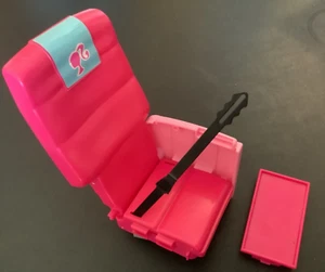 De colección Barbie 1999 PÚRPURA Vacaciones Jet Avión Piezas INCOMPLETO Rosa ASIENTO, CINTURÓN, BANDEJA - Imagen 1 de 3