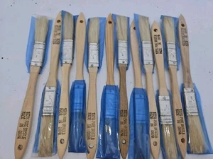 12 Half Inch Paint Brushes - Picture 1 of 8