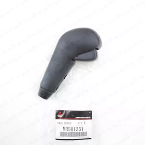 New Genuine Mitsubishi Lancer Cedia CS2A CS3A CS5W Automatic Lever Shift Knob - Picture 1 of 7