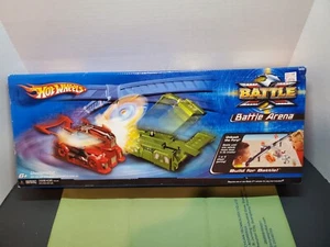 *NEW* 2004 MATTEL HOT WHEELS BATTLE X ARENA TOY CAR GAME PLAYSET - NIB. SEALED - Picture 1 of 5