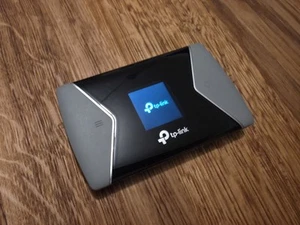 TP-Link M7450 mobiler WLAN-Router | Perfekter Hotspot für Camping & Reisen - Bild 1 von 5