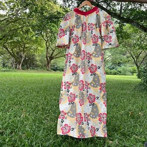 Hawaiian Muumuu Maxi Dress Puakenikeni Hibiscus Print Size 2X - Picture 1 of 10