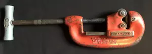 Heavy Duty RIDGID NO 2 PIPE CUTTER 1/8-to-2-inch NO 1-2 - Picture 1 of 17