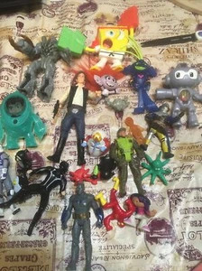 Random Toy Figure Lot Spongebob Batman Ben 10 Troll Ice King Han Solo - Picture 1 of 12