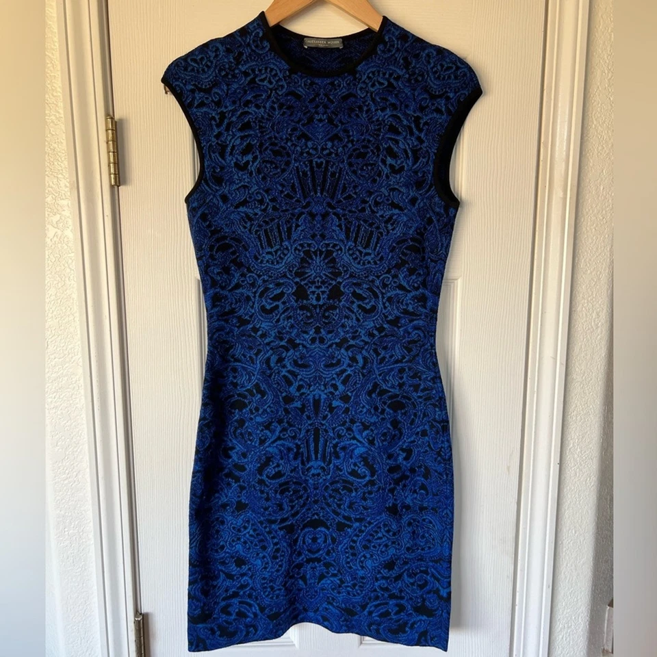 Mini Vestido Alexander McQueen Lana Azul/Negro Pequeño Foto 1 de 4