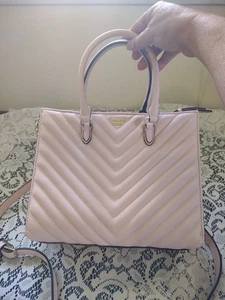 Cartera Victoria's Secret Acolchada con Guijarro V Rosa Negra con Hombro Desmontable - Imagen 1 de 9