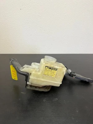 Depósito de líquido de frenos Toyota Prius 2010 - OEM Denso 06083511-103 Foto 1 de 4