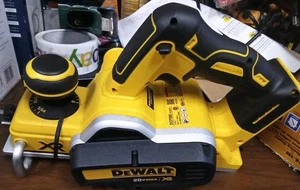 DEWALT XR 3.25-in W 20-volt max Handheld Planer DCP580B - Picture 1 of 5
