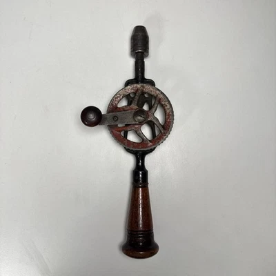 Antiguo batidor de huevos Goodell Pratt Company taladro manual batidor de huevos Foto 1 de 4