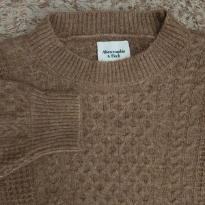 Suéter Pullover Abercrombie & Fitch Tejido con Cable Marrón para Mujer XL Manga Larga - Imagen 1 de 9