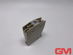Omron Zeitrelais H3D time relay timer 3s-30min 24V AC/DC 200/220/240V AC - Bild 1 von 7