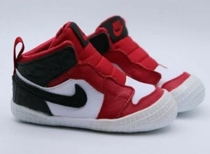 NIKE JORDAN 1 CRIB COT BABY BOOTIE TRAINERS AT3745-601 BOYS GIRLS UK2.5 - Picture 1 of 12