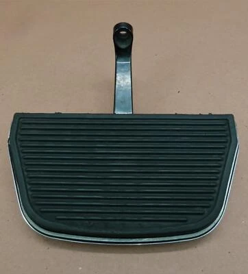 Harley-Davidson Road Glide 2007-2016 estribo trasero izquierdo pasajero Foto 1 de 4