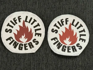 Menge (2) STEIFE KLEINE FINGER 2 3/8" x 2 3/8" Band Logo AUFKLEBER schwarz SCHNELL! GRATIS - Bild 1 von 1