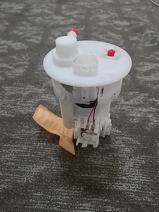 Conjunto de módulo de bomba de combustible 77020-02190 para TOYOTA COROLLA 2000-2008 (sin flotador) - Imagen 1 de 7