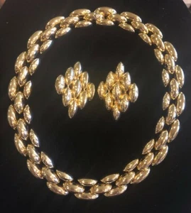 CINER VINTAGE NECKLACE &  EARRINGS SET  - Picture 1 of 9