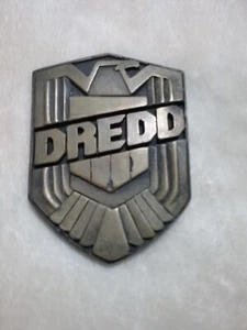Dredd 2012 Badge Gold Tone Resin cast of Original Prop Karl Urban - Picture 1 of 2