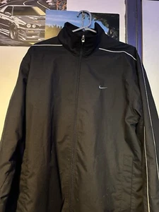 Vintage NIKE windbreaker (raincoat) - Picture 1 of 9