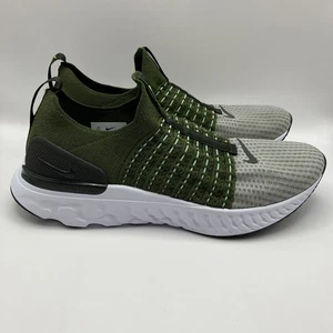Nike Herren Größe 9,5 React Phantom Run Flyknit 2 Laufschuhe grün DX2311-300 - Bild 1 von 6