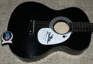 POST MALONE SIGNIERT AKUSTIK SCHWARZE GITARRE COUNTRY SÄNGER BECKETT BAS COA - Bild 1 von 4