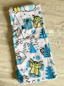 New St Nicholas Star Wars The Mandalorian Baby Yoda Snowman Kitchen Dish Towel - Picture 1 of 3